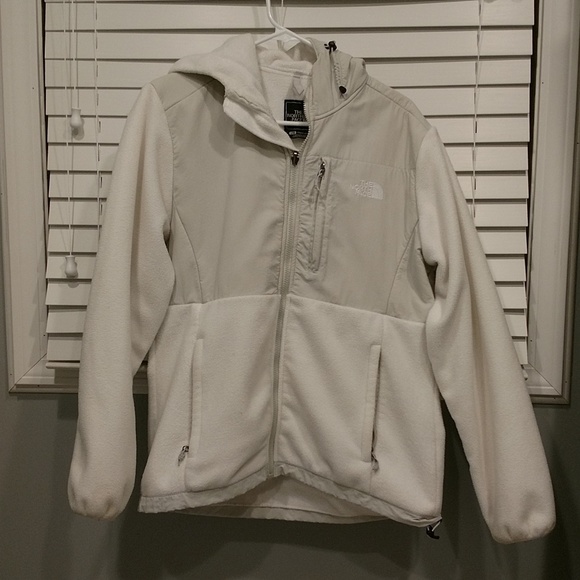 The North Face Jackets & Blazers - North face Denali fleece